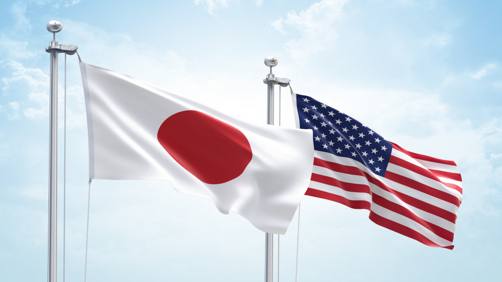 علما اليابان والولايات المتحدة. (shutterstock)