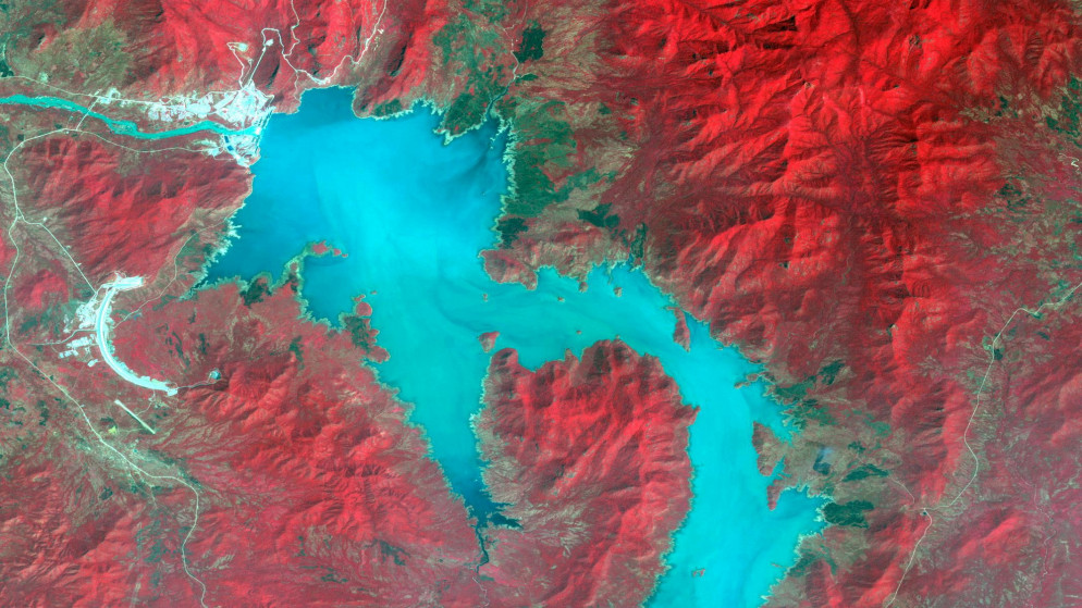 صورة تظهر نهر النيل الأزرق بالقرب من سد النهضة الإثيوبي. (رويترز)