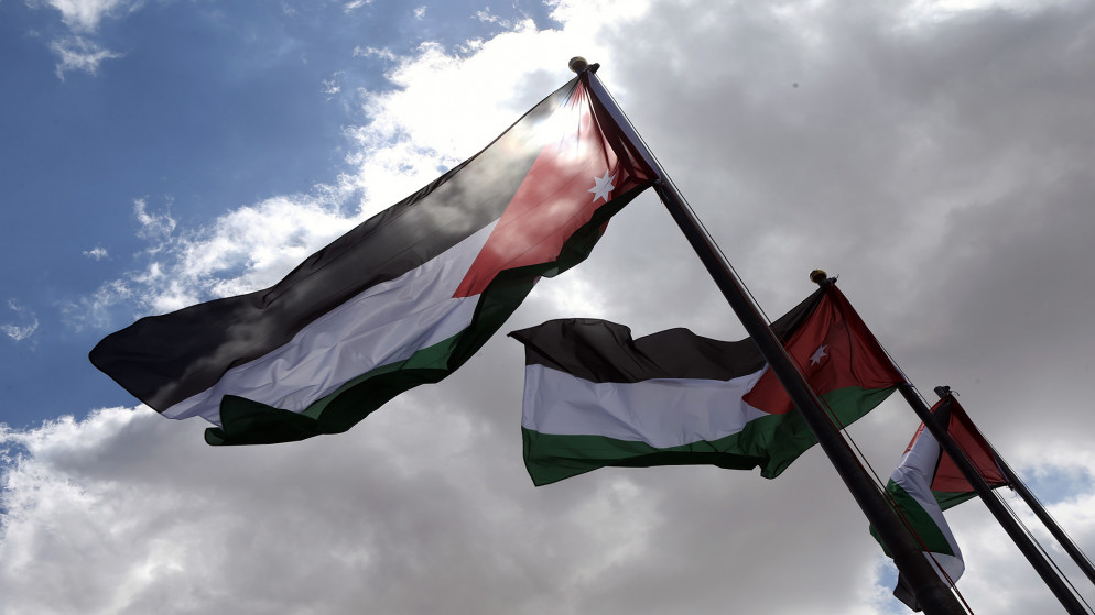 أعلام الأردن في سماء العاصمة عمان. (صلاح ملكاوي/ المملكة)