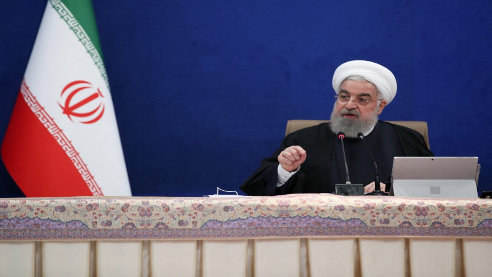 الرئيس الإيراني حسن روحاني يتحدث خلال اجتماع لمجلس الوزراء. طهران.(أ ف ب )