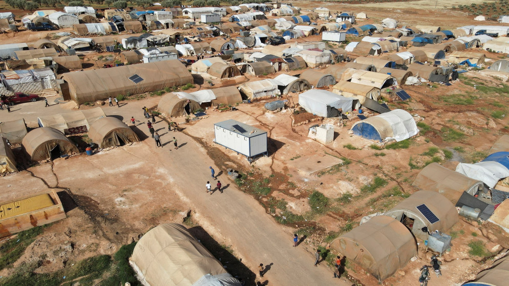 منظر عام لمخيم للنازحين السوريين شمالي إدلب. (رويترز)