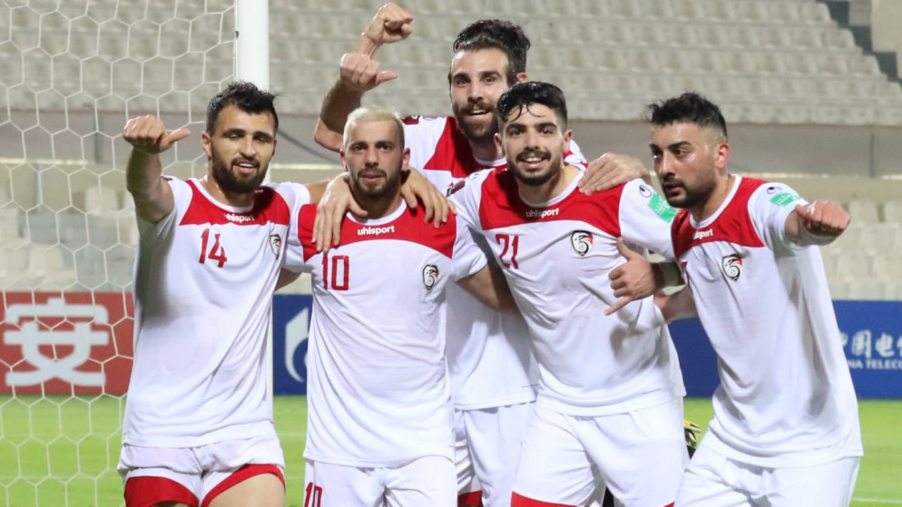 احتفال لاعبي المنتخب السوري بتسجيلهم هدفا في مرمى المالديف. (الاتحاد الآسيوي لكرة القدم)