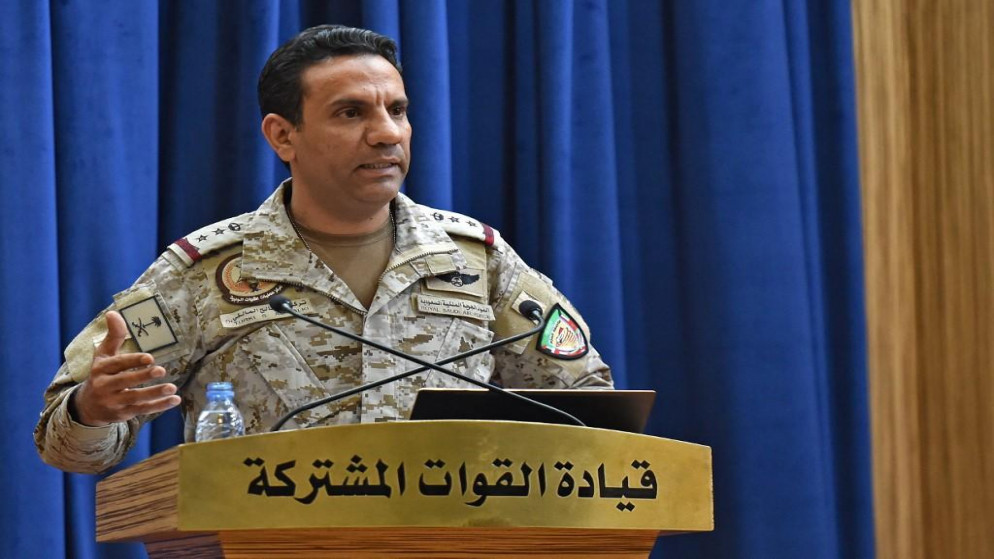 الناطق باسم التحالف العسكري الذي تقوده السعودية تركي المالكي، خلال مؤتمر صحفي في العاصمة السعودية الرياض، 16 أيلول/سبتمبر 2019. (أ ف ب)