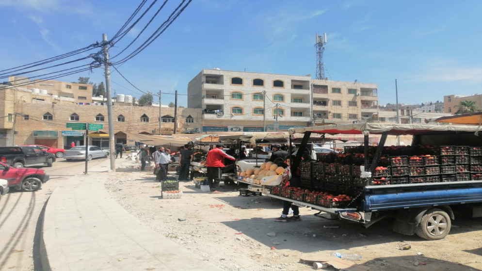 سوق شعبي داخل الوسط التجاري في جرش. (المملكة)