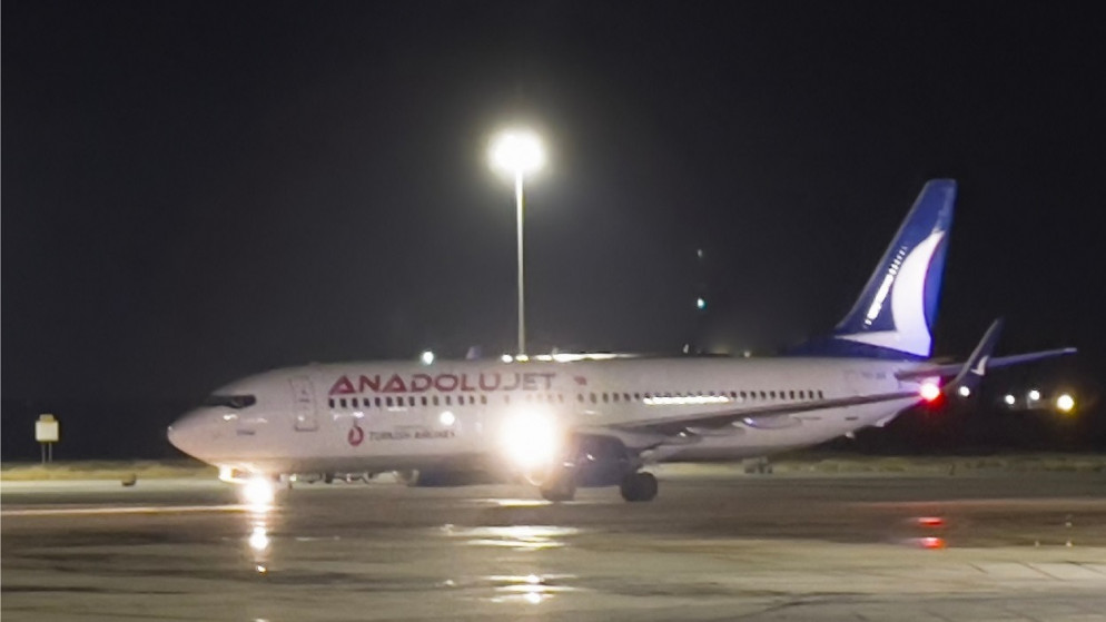 أولى رحلات طيران أناضول جت لدى وصولها مطار الملكة علياء الدولي. (مجموعة مطار الملكة علياء)