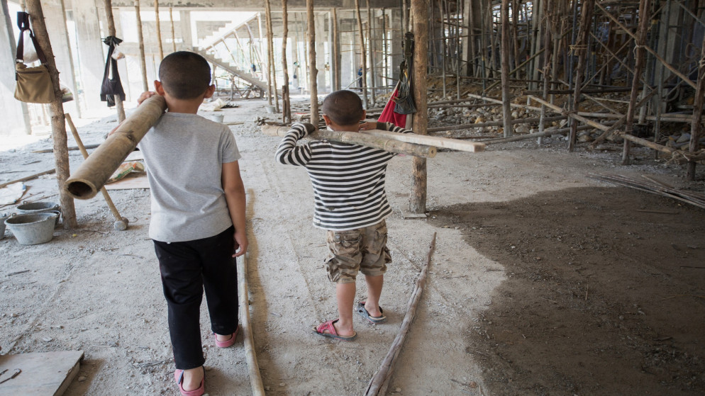 الأردن يشارك العالم باليوم العالمي لمكافحة عمل الأطفال، لإلقاء الضوء على مشكلة الأطفال العاملين وكيفية مساعدتهم. (shutterstock)
