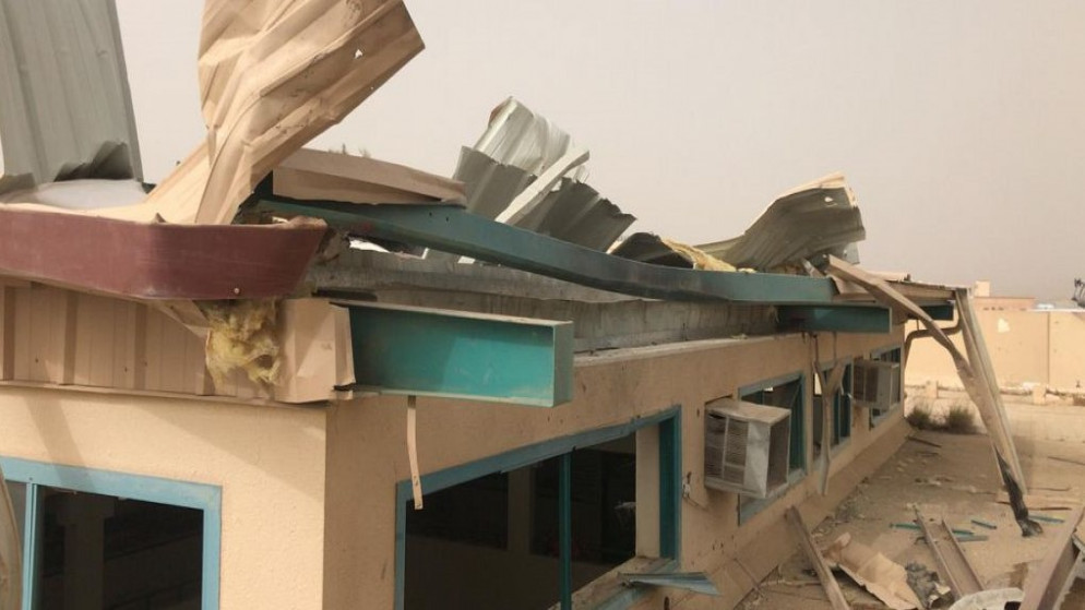 سقوط طائرة مفخخة بدون طيار على إحدى المدارس السعودية في منطقة عسير. (أ ف ب)