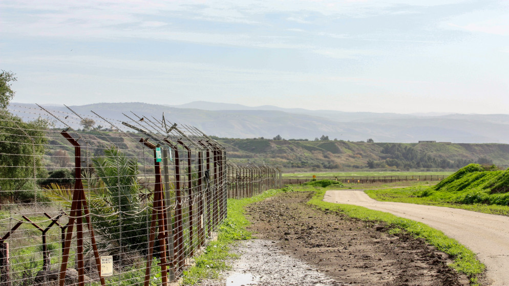 صورة أرشيفية لمنطقة حدودية بين الأردن وفلسطين المحتلة. (shutterstock)