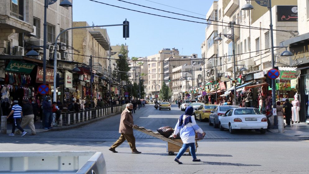 حركة الأسواق في وسط البلد في عمّان. 13/4/2021. (صلاح ملكاوي /المملكة)