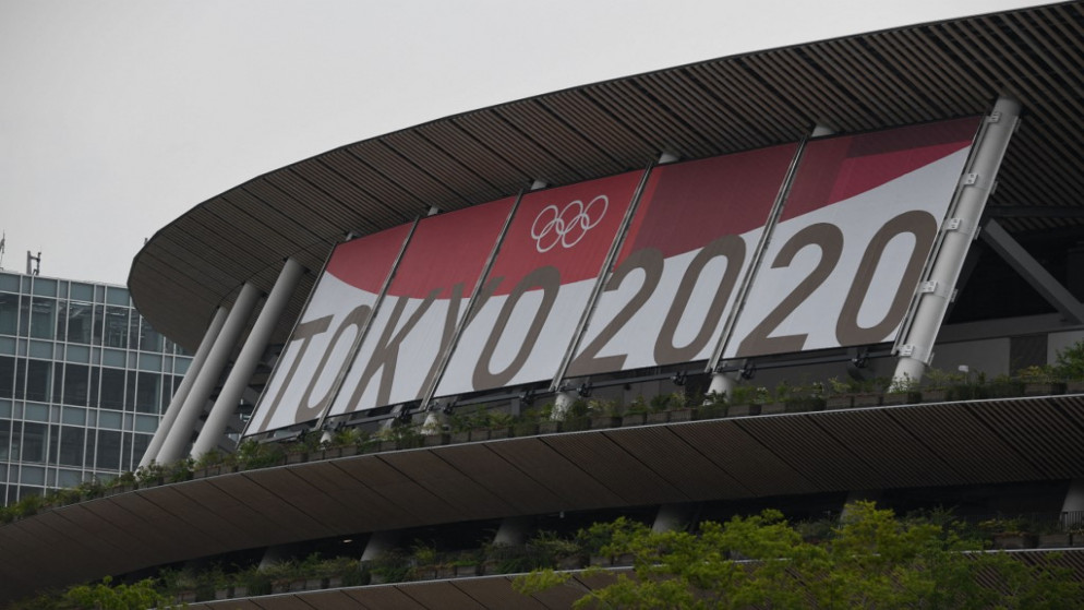 شعار دورة الألعاب الأولمبية التي ستقام في طوكيو. (أ ف ب)