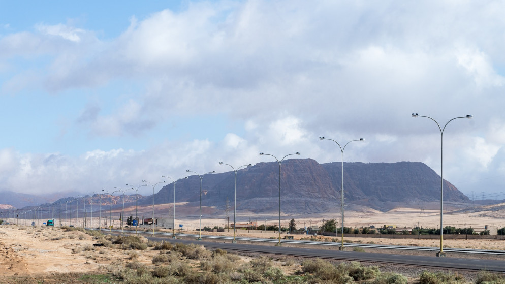 طريق رئيسي في محافظة معان جنوبي الأردن. (shutterstock)