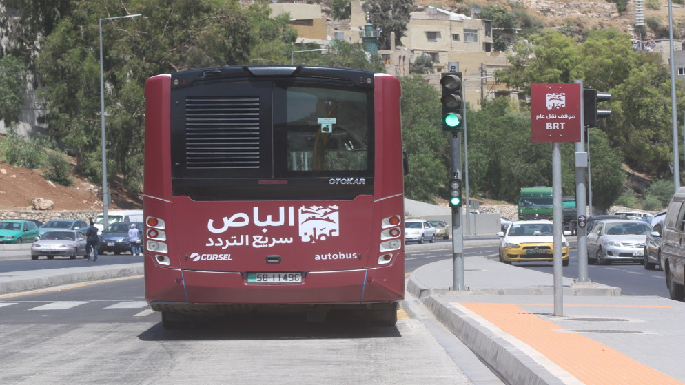الباص سريع التردد في عمان خلال التشغيل التجريبي.27/7/2021.(صلاح الملكاوي/المملكة)