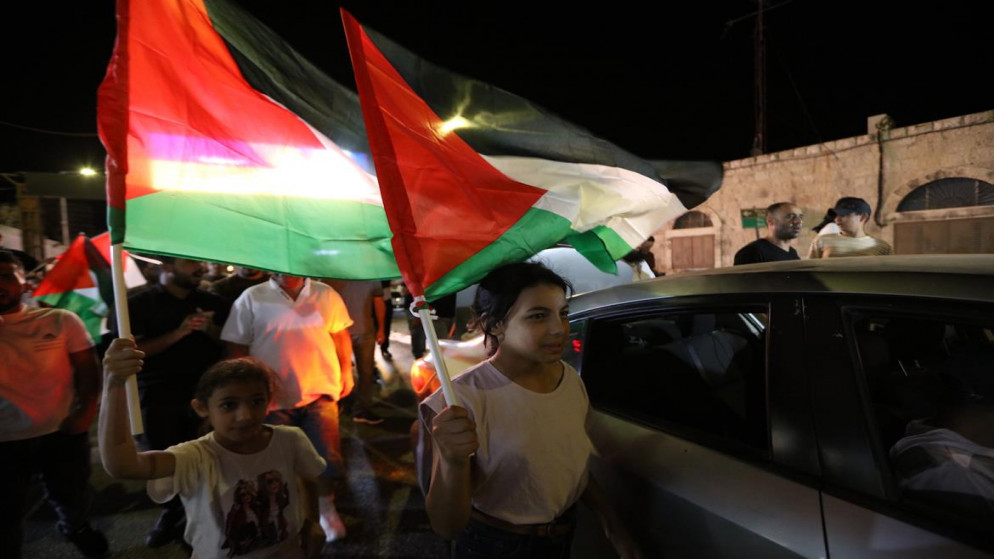 قوات الاحتلال تقمع مسيرة سلمية إسنادا للأسرى، على المدخل الشمالي لمدينة بيت لحم. 08/09/2021. (أحمد مزهر/وفا)