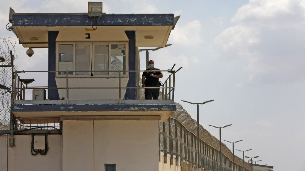 جانب من سجن جلبوع الإسرائيلي حيث تمكن 6 أسرى فلسطينيين من الهروب. (أ ف ب)