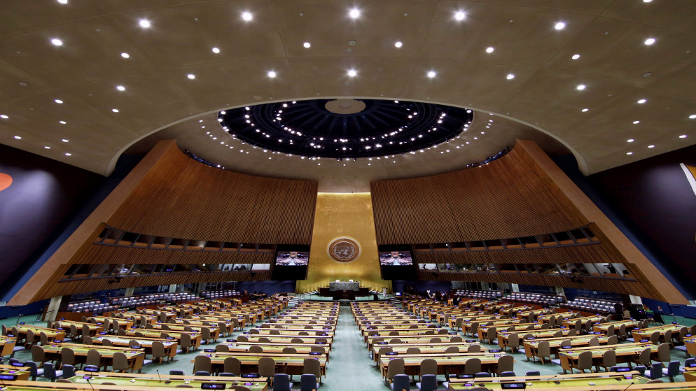 قاعة الجمعية العامة للأمم المتحدة في المقر الدائم في نيويورك. (رويترز)