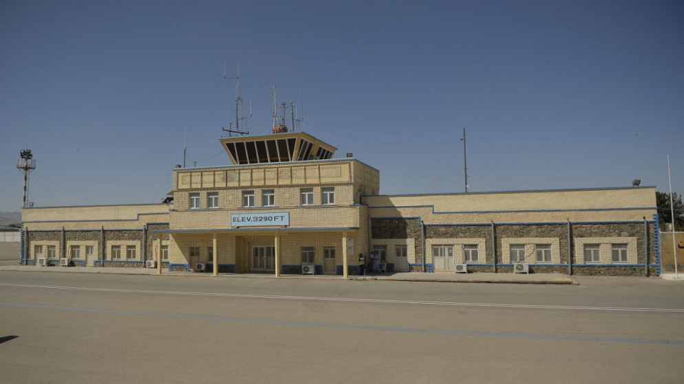 مبنى به برج مراقبة مطار في مطار هرات . 22 أيلول/سبتمبر 2021.. (أ ف ب)