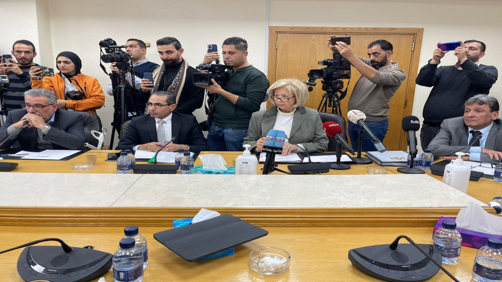 وزيرة الثقافة هيفاء النجار خلال مناقشات موضوع "رواية ميرا" مع لجنة التوجيه الوطني والإعلام والثقافة النيابية. (المملكة/معاذ الحنيطي)