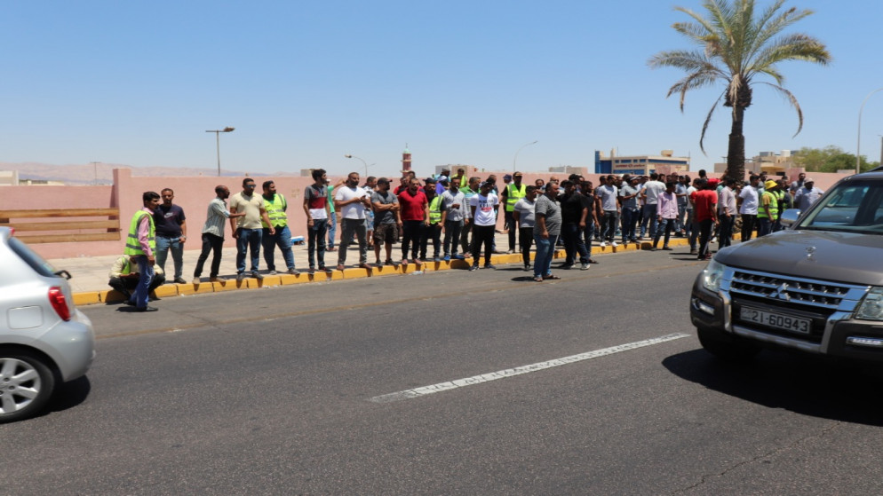 وقفة احتجاجية لموظفي موانئ العقبة للمطالبة بتوفير إجراءات السلامة في أماكن العمل. 29/06/2022. (نزار الصرايرة/المملكة)