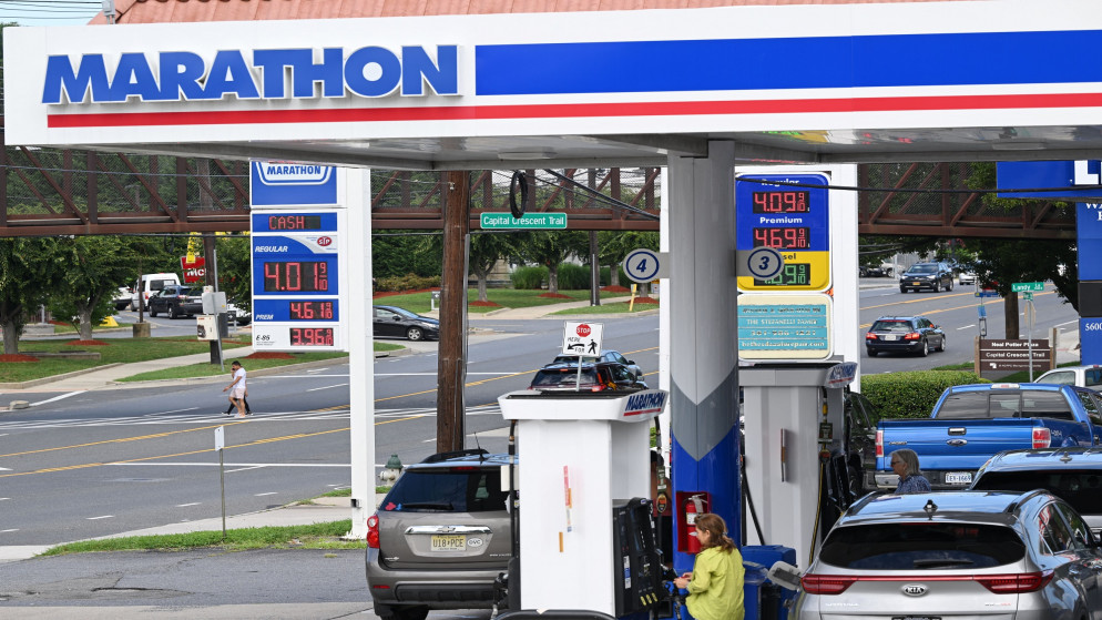 أسعار محطات الوقود في بيثيسدا بولاية ماريلاند. 11 أغسطس 2022. (أ ف ب)