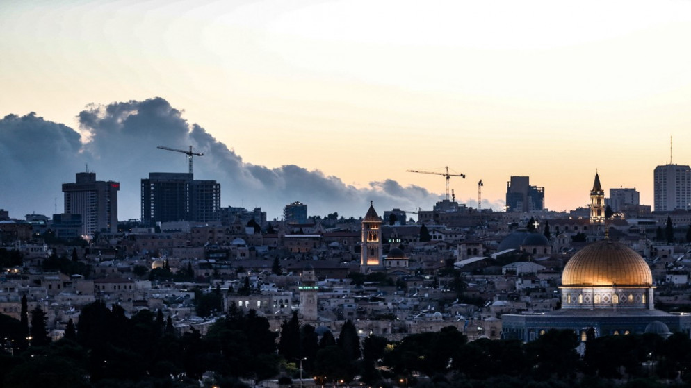 منظر عام لمدينة القدس المحتلة من جبل الزيتون، 15 آب/ أغسطس 2021. (أ ف ب)