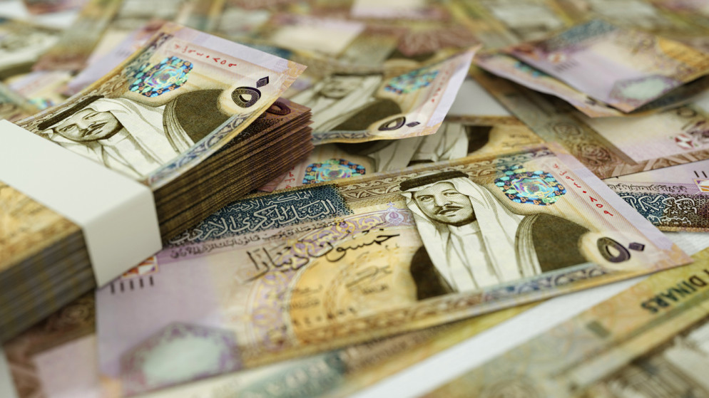 صورة توضيحية لعملات ورقية نقدية للدينار الأردني. (istockphoto)