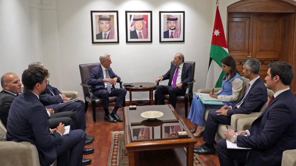 نائب رئيس الوزراء وزير الخارجية وشؤون المغتربين أيمن الصفدي والمفوض السامي للأمم المتحدة لشؤون اللاجئين فيليبو غراندي. (وزارة الخارجية)