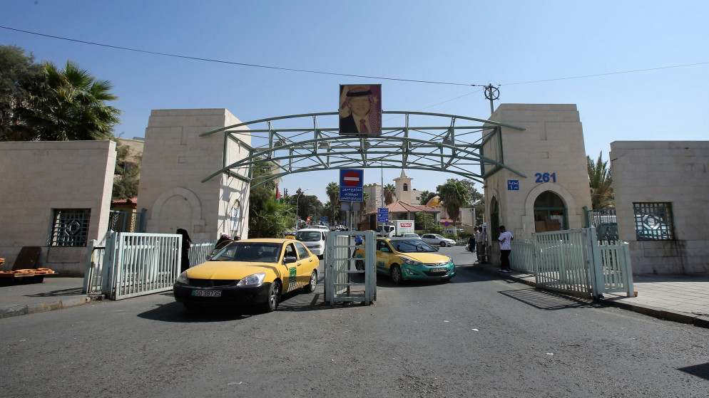 صورة توضحية لمدخل مستشفيات البشير في عمّان. (صلاح ملكاوي / المملكة)