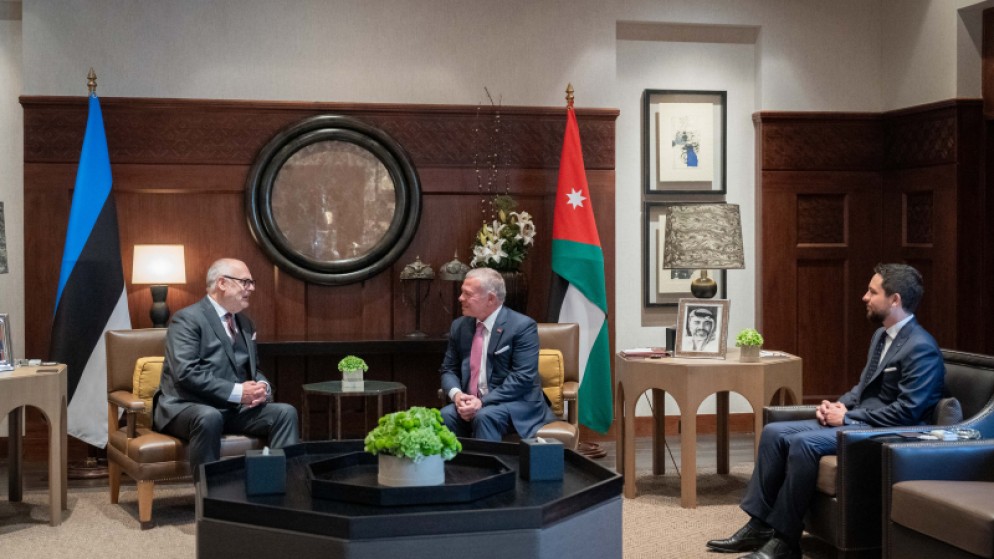 جلالة الملك عبدالله الثاني يلتقي الرئيس الأستوني ألار كاريس في قصر الحسينية بحضور سمو الأمير الحسين بن عبدالله الثاني ولي العهد. 4 أيلول/سبتمبر 2024. (الديوان الملكي الهاشمي