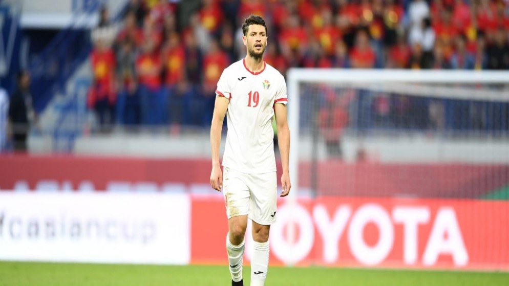 صورة أرشيفية للاعب المنتخب الوطني لكرة القدم أنس بني ياسين. (الاتحاد الآسيوي لكرة القدم)