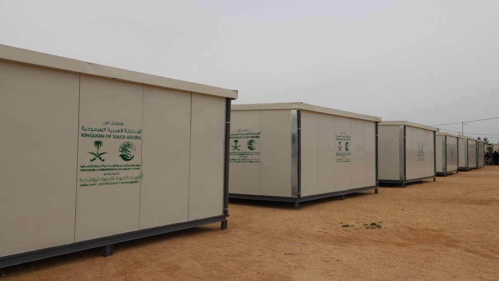 "كرافانات" مخصصة لـ500 أسرة في مخيم الزعتري بمحافظة المفرق شمالي الأردن. (مركز الملك سلمان للإغاثة والأعمال الإنسانية)