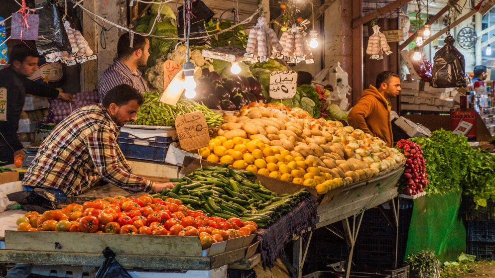 صورة توضيحية لسوق خضار وفواكه في العاصمة عمّان. (istockphoto)