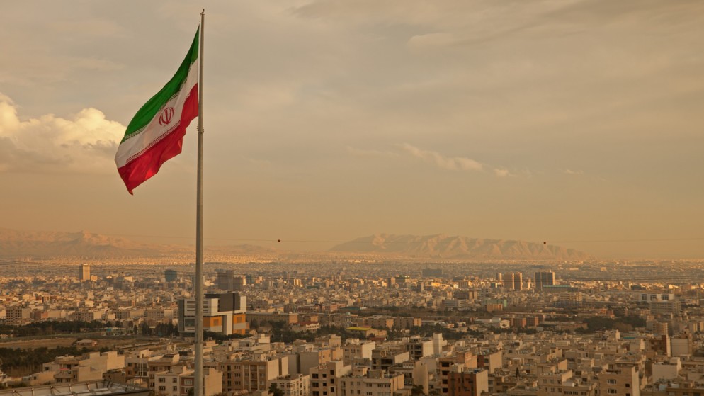 علم إيران. (istockphoto)