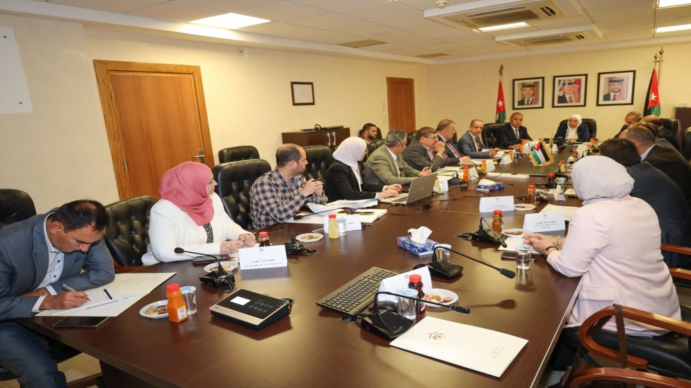 اللجنة التوجيهية لمشروع حافلات التردد السريع بين عمان والزرقاء وداخل حدود أمانة عمان الكبرى. (وزارة النقل)