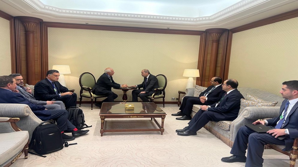 جانب من لقاء وزير الخارجية أيمن الصفدي مع الممثل الأعلى للشؤون الخارجية والسياسية الأمنية في الاتحاد الأوروبي جوزيب بوريل. (وزارة الخارجية)