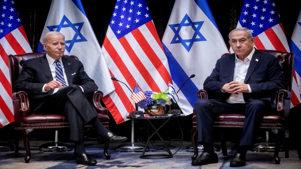 الرئيس الأميركي جو بايدن ورئيس الوزراء الإسرائيلي بنيامين نتنياهو خلال لقاء سابق. (رويترز)