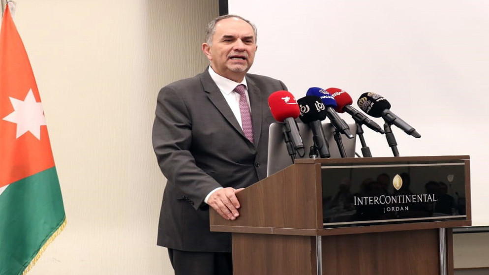 وزير العدل بسام التلهوني خلال رعايته، ورشة عمل نظمتها وزارة العدل بالتعاون مع مركز العدل للمساعدة القانونية. (وزارة العدل)