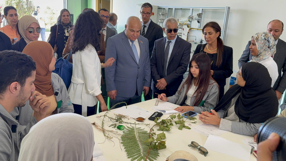 وزير العمل خالد البكار يزور مكتب التكوين المهني وإنعاش الشغل بالمغرب