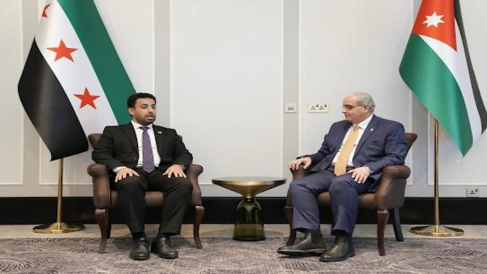 وزير الصحة يلتقي نظيره السوري.
