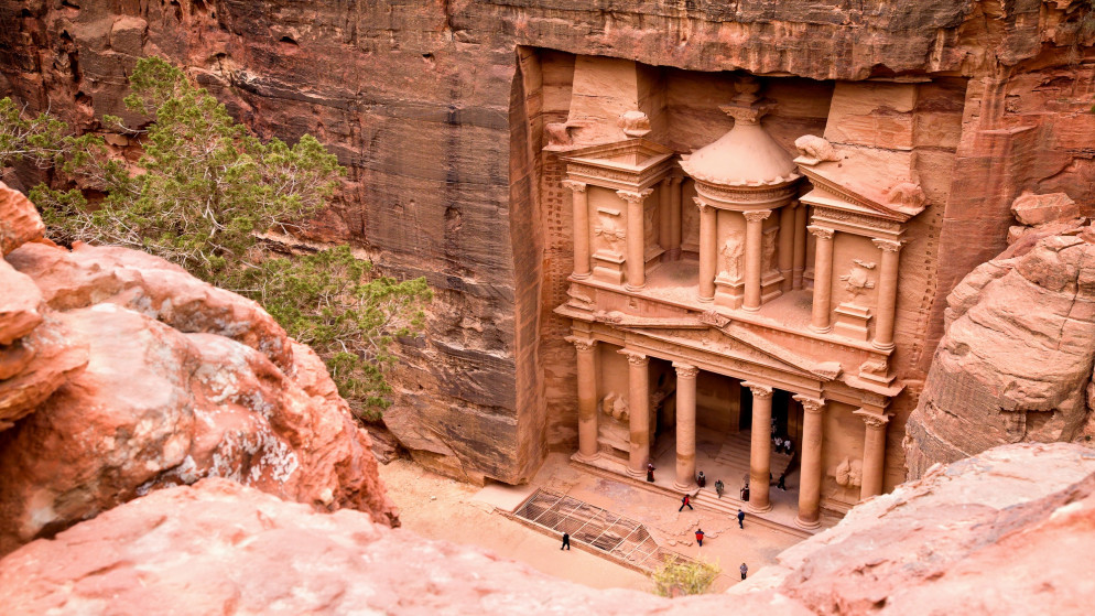 الخزنة البترا. (istockphoto)