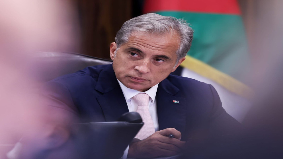رئيس الوزراء جعفر حسان.