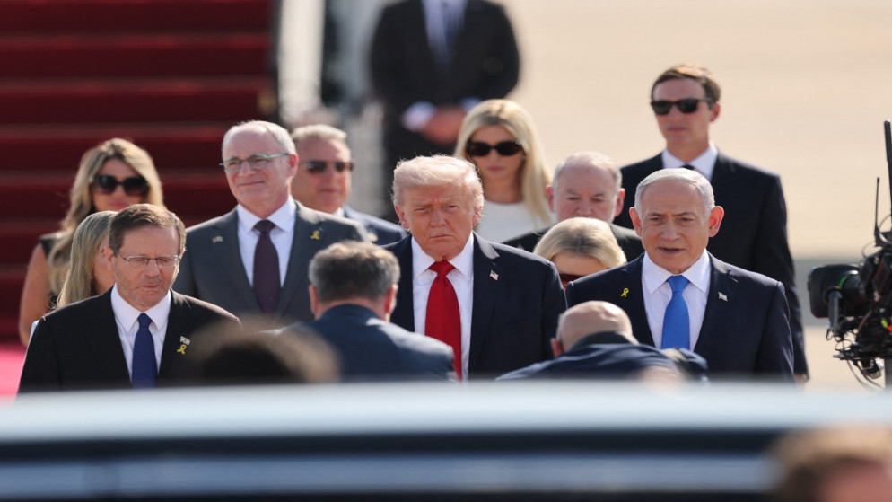 الرئيس الأمريكي دونالد ترامب أثناء وصوله إلى تل أبيب .13 تشرين الأول 2025. (أ ف ب)