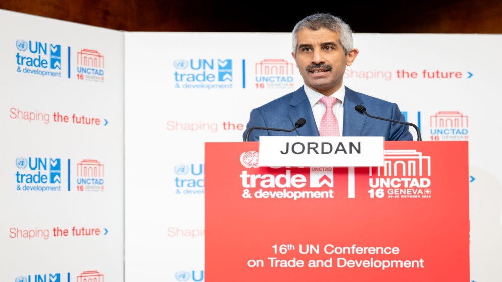 المندوب الدائم للأردن لدى الأمم المتحدة في جنيف السفير أكرم الحراحشة.