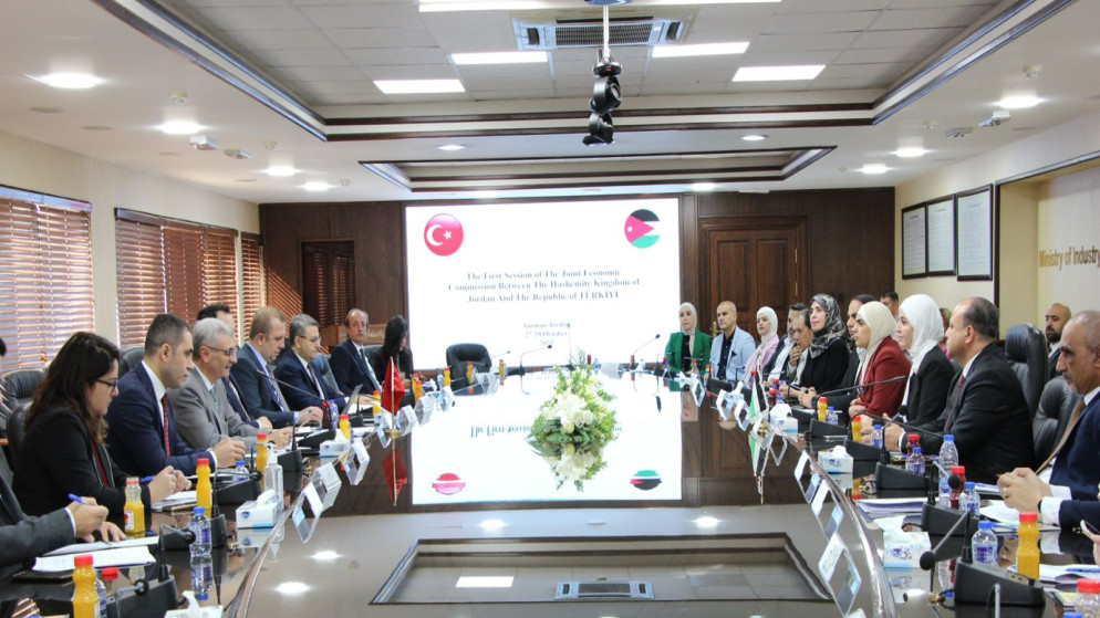 علما الأردن وتركيا في مبنى وزارة الخارجية وشؤون المغتربين. (وزارة الخارجية وشؤون المغتربين)