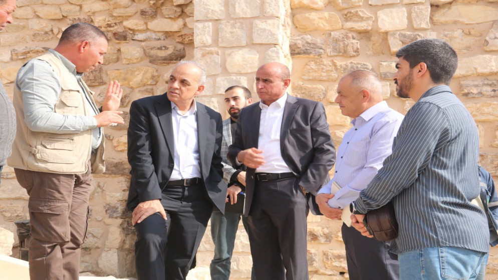 وزير السياحة يتفقد قلعة الكرك.