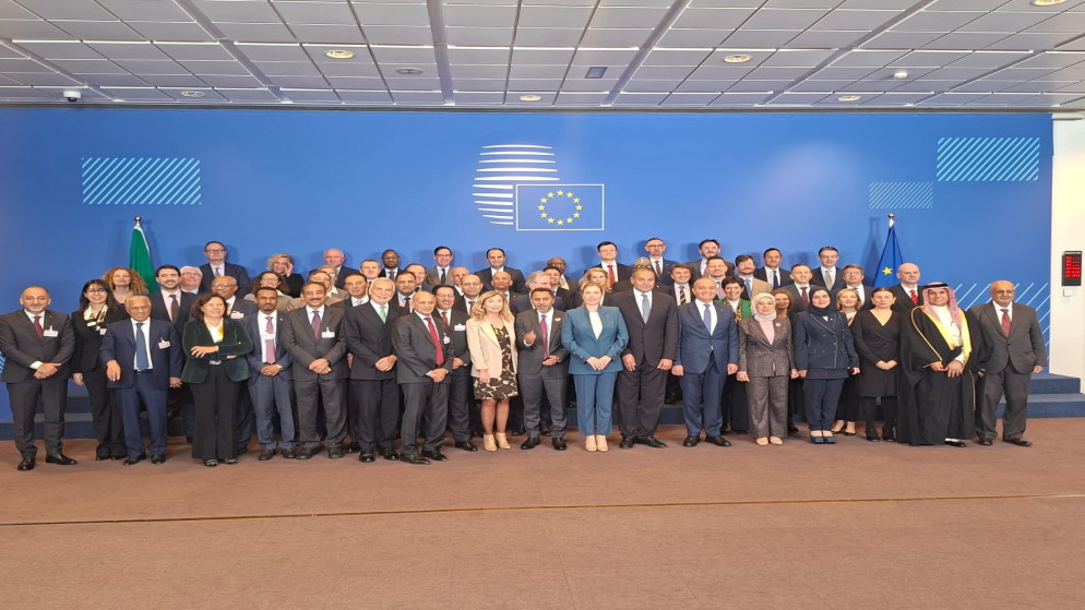 جانب من الاجتماع العربي الأوروبي في بروكسل