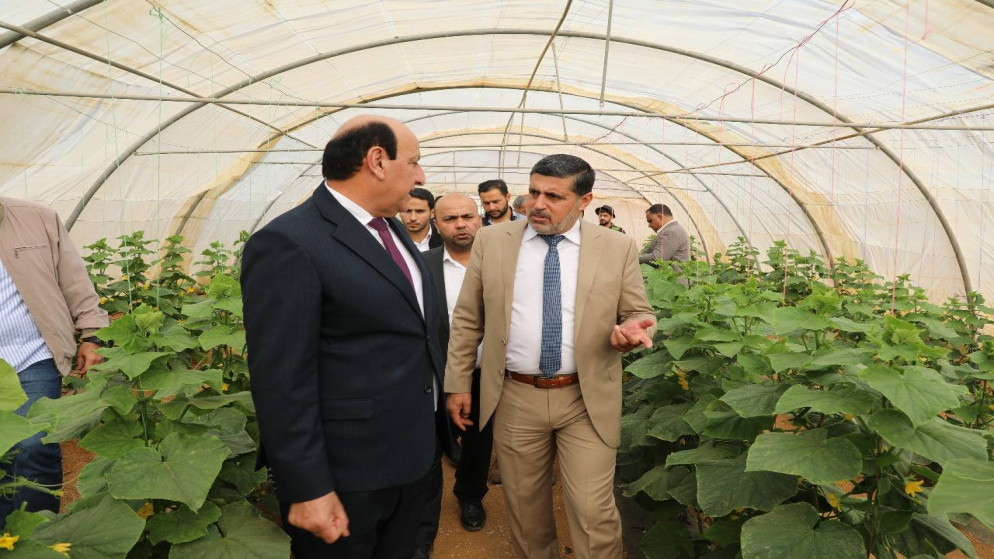 افتتاح المعرض الزراعي في مدرسة الشوبك الزراعية. (المركز الوطني للبحوث الزراعية )