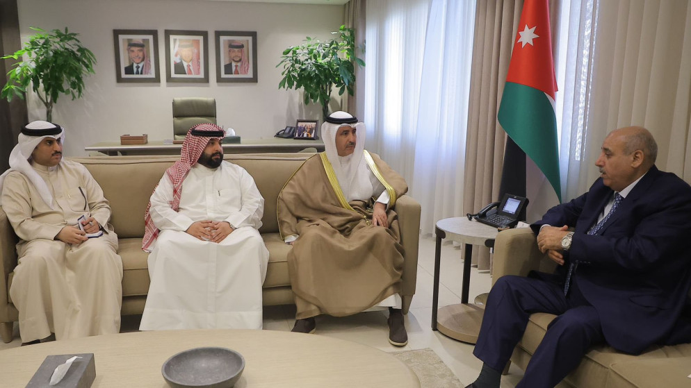 رئيس مجلس النواب يلتقي مع السفير الكويتي. (مجلس النواب)