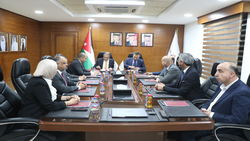 توقيع اتفاقية المطوّر الرئيسي لمجمع الصناعات الزراعية التنموية في غور المزرعة والحديثة بالكرك