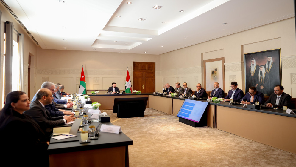 نائب جلالة الملك، سمو الأمير الحسين بن عبدﷲ الثاني ولي العهد، يترأس، اجتماعا دوريا للمجلس الوطني لتكنولوجيا المستقبل.(الديوان الملكي الهاشمي)