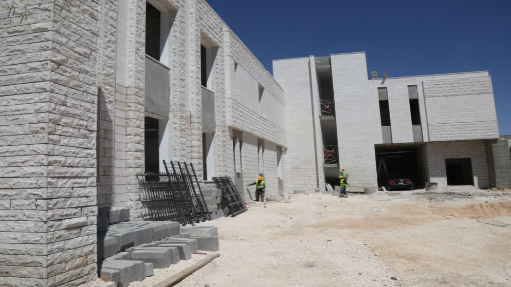 جانب من أعمال الإنشاءات في مستشفى معان. (وزارة الأشغال العامة)